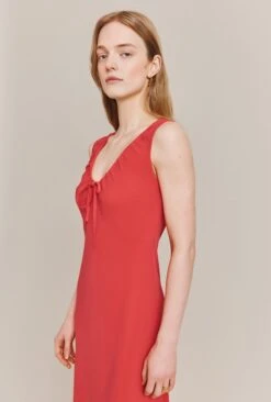 Trixie Crepe Midi Dress Sun Glow -Top Sell Dress Sales Store D06G074 E11 27783 650px 964px