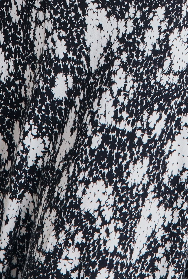 Madi Crepe Midi Dress Black Floral 8 Madi Crepe Midi Dress Black Floral - Image 8