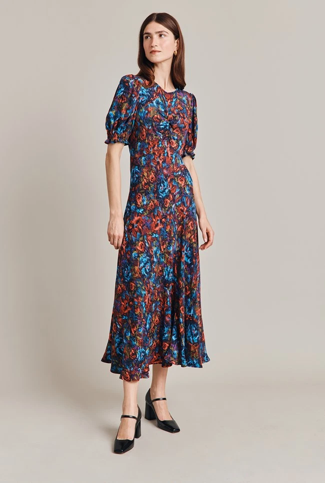 Lainey Crepe Midi Dress Blue Ikat 4 Lainey Crepe Midi Dress Blue Ikat - Image 4