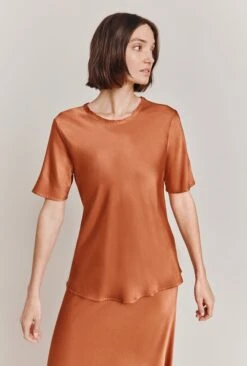 Ivy Satin Top Auburn 10 Ivy Satin Top Auburn -Top Sell Dress Sales Store Q06G008A F24 28604 650px 964px