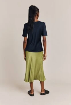 Ivy Satin Top Navy 9 Ivy Satin Top Navy -Top Sell Dress Sales Store Q06G008A K10 26632 650px 964px