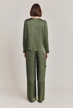 Efie Satin Blouse Thyme 7 Efie Satin Blouse Thyme -Top Sell Dress Sales Store Q06G010 J96 28590 650px 964px