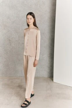 Efie Satin Long Sleeve Blouse Stone -Top Sell Dress Sales Store Q06G010 N04 27052 650px 964px