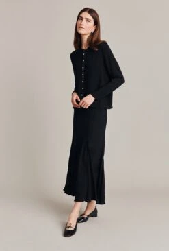 Alena Black Crepe Blouse Black 8 Alena Black Crepe Blouse Black -Top Sell Dress Sales Store Q07G001 A01 28516 650px 964px