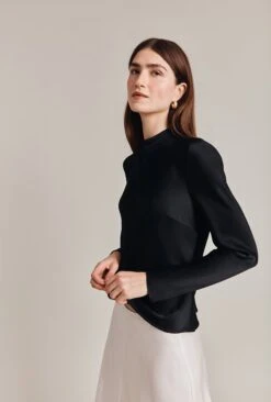 Mika Satin Turtleneck Top Black 10 Mika Satin Turtleneck Top Black -Top Sell Dress Sales Store Q07G002 A01 28810 650px 964px
