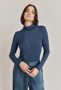 Fern Roll Neck Top Navy -Top Sell Dress Sales Store Q07G010 K10 28872 650px 964px