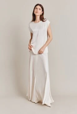 Melody Satin Short Sleeve Top Ivory -Top Sell Dress Sales Store Q07G019 M12 29010 650px 964px