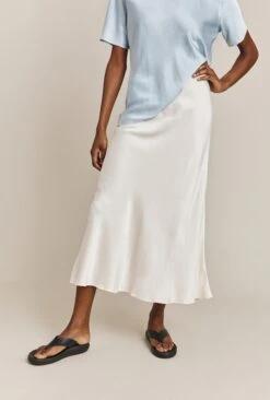 Luna Satin Slip Skirt Ivory -Top Sell Dress Sales Store S05G002A M12 26707 650px 964px