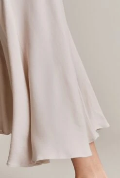 Phoebe Crepe Skirt Beige Pearly 11 Phoebe Crepe Skirt Beige Pearly -Top Sell Dress Sales Store S06G005 N01 29035 650px 964px